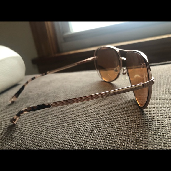 Michael Kors rose gold aviator sunglasses - Picture 5 of 6